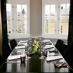 Lilla Roberts Hotelli 5*