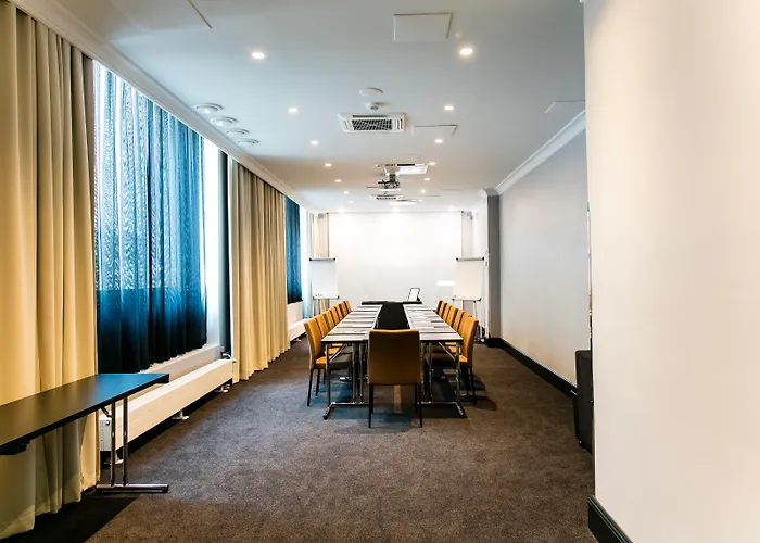 Hotell Lilla Roberts 5*