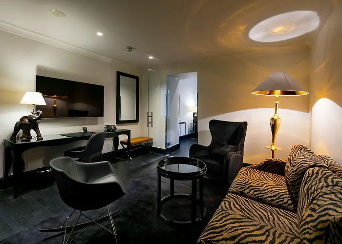 Lilla Roberts Hotell 5*