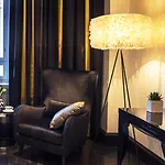 Lilla Roberts Hotelli 5*