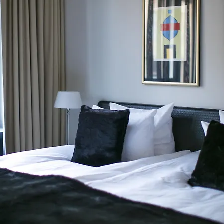 Hotel Lilla Roberts 5*