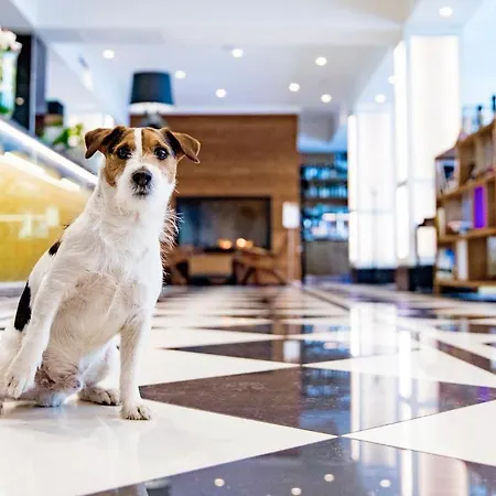 Lilla Roberts Hotel 5*
