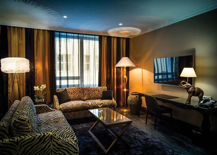 Hotel Lilla Roberts 5*