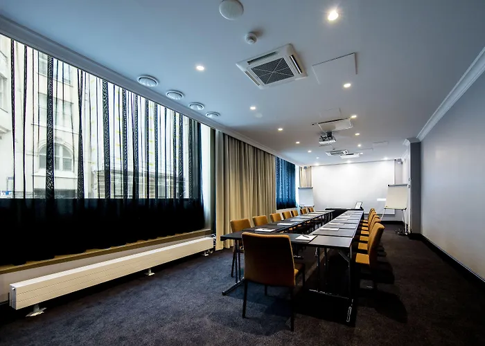 Hotel Lilla Roberts 5*