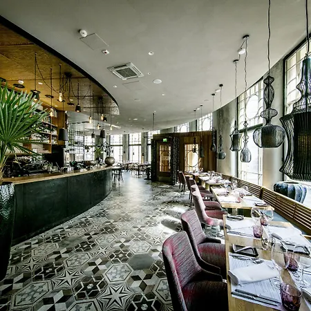 ليلا روبرتس فندق 5*